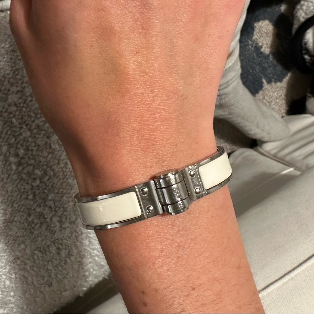 Hermes white narrow enamel hinged bangle